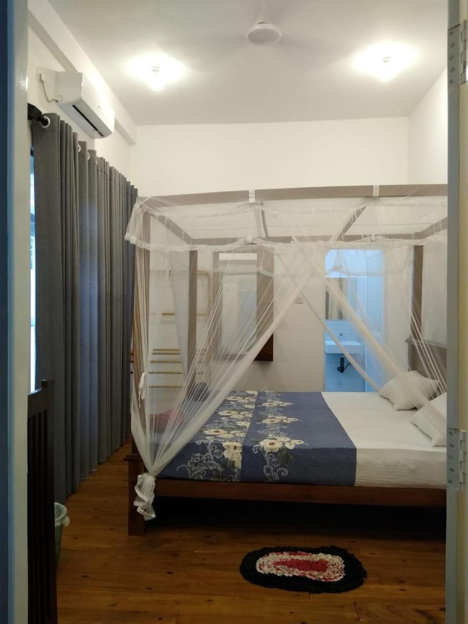 Welcome Inn Mirissa Bagian luar foto