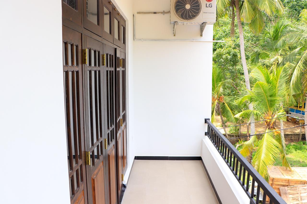 Welcome Inn Mirissa Bagian luar foto
